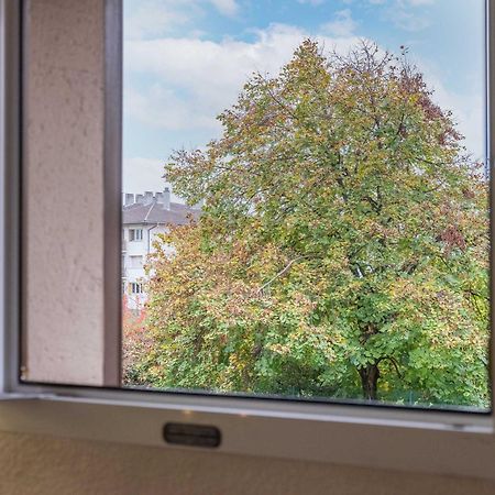 B&B Hotel Annemasse Est Exteriör bild